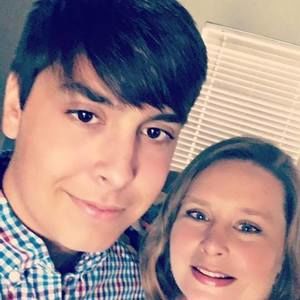 Meet your Posher, Deidre